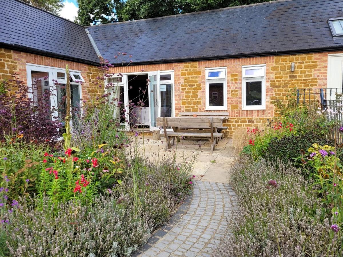Bay Tree Cottage Accommodation Farthingstone Exterior foto